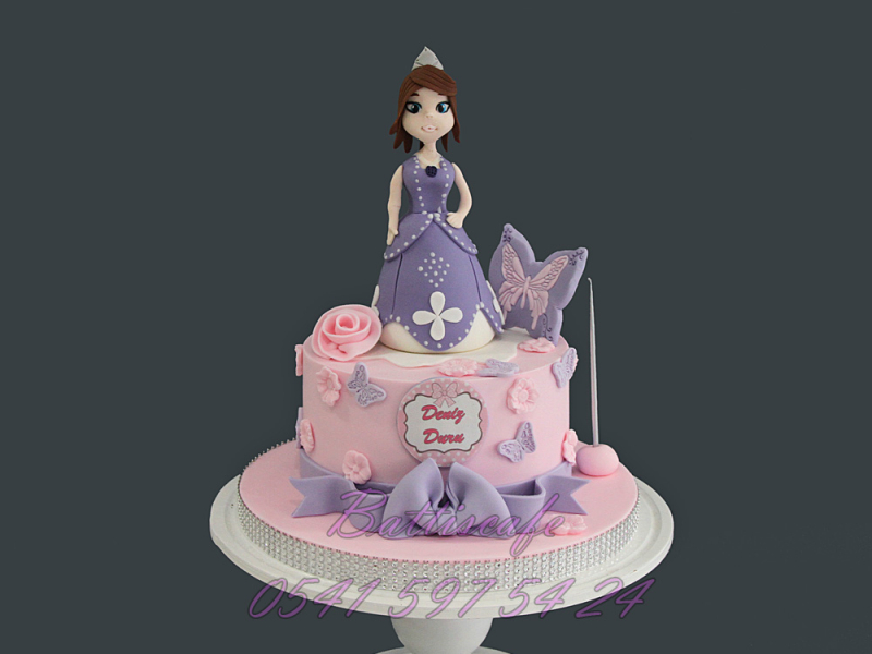 Prenses Temalı Doğum günü pastası