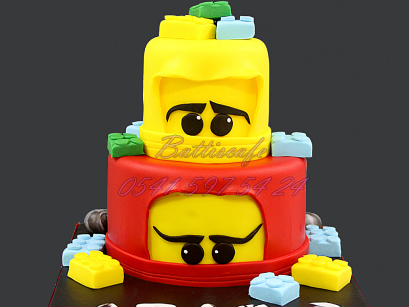 Lego Sity Temalı Doğum Günü Pastası