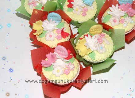 Doğum Günü Cup Cake'leri