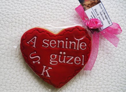 Sevgiliye Süpriz Kurabiyeler ''neşe&soner''
