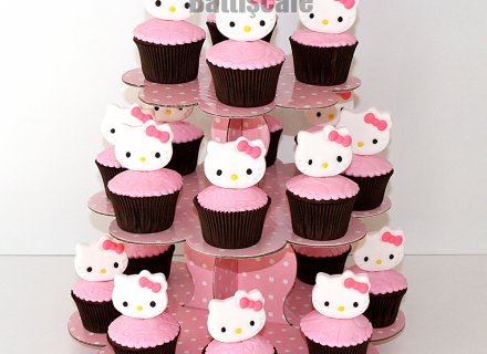 Hello Kıty Cup Cake